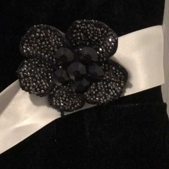 Xoxo strapless black prom dress - Picture 2 of 3